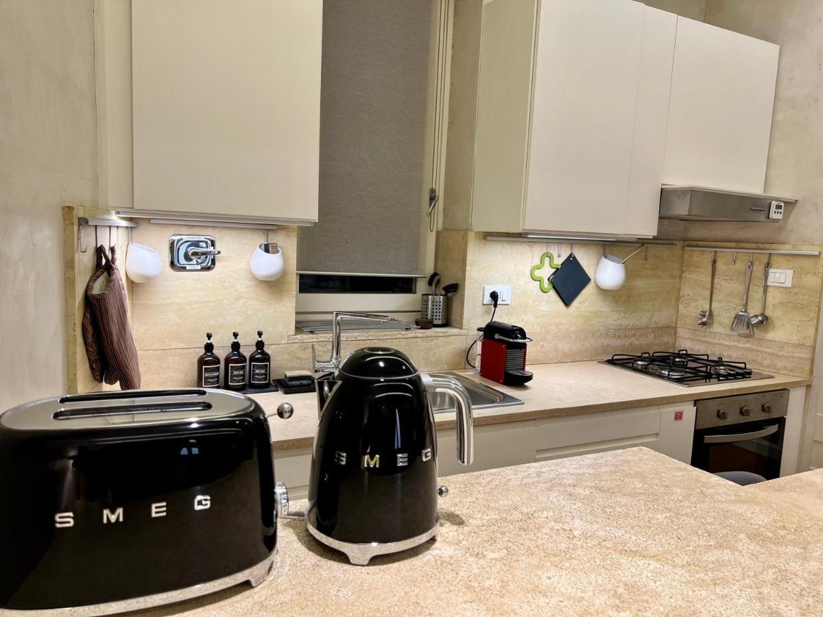 רומא Campo Dei Fiori Modern Apartment With Terrace מראה חיצוני תמונה