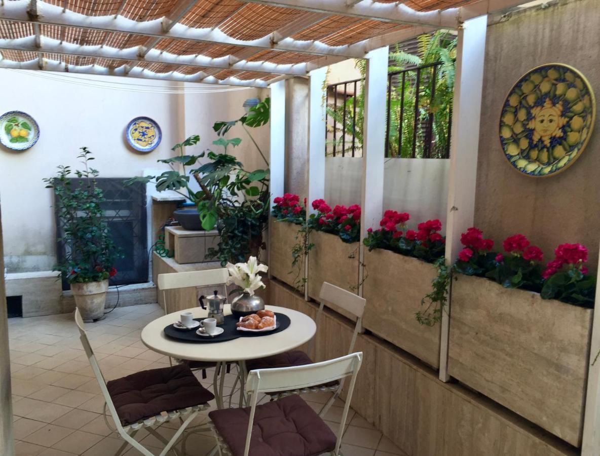 רומא Campo Dei Fiori Modern Apartment With Terrace מראה חיצוני תמונה