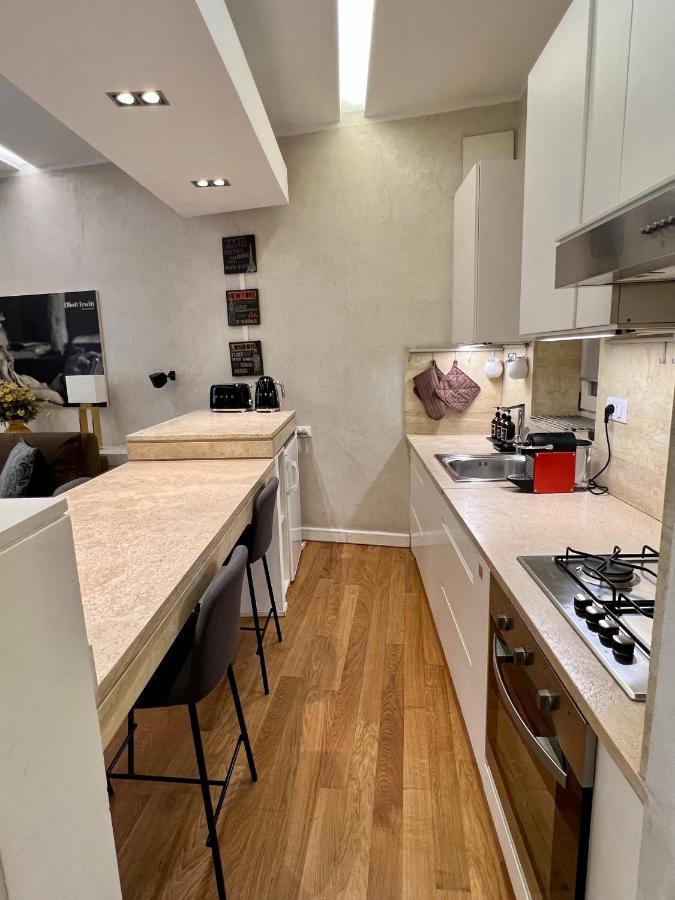 רומא Campo Dei Fiori Modern Apartment With Terrace מראה חיצוני תמונה