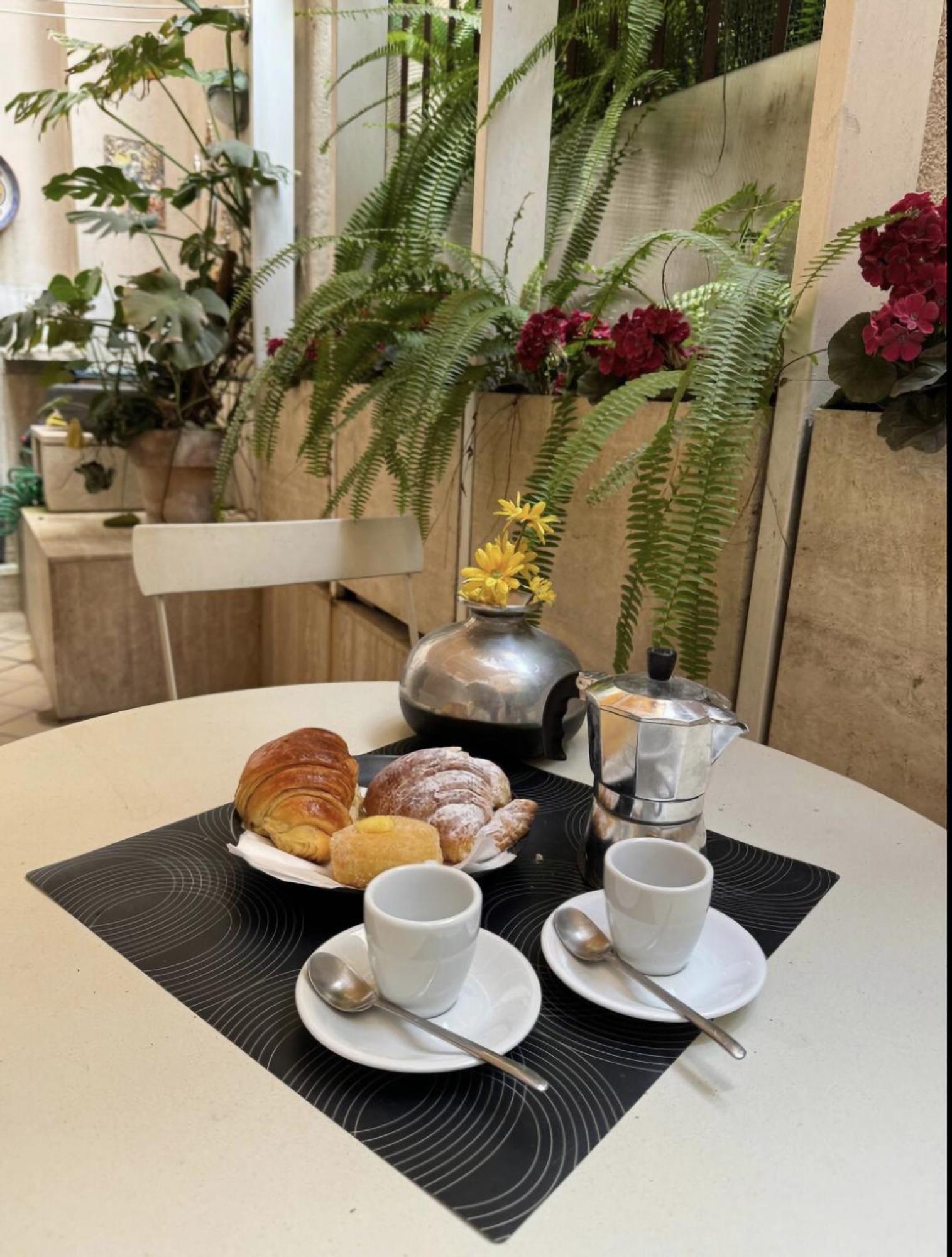 רומא Campo Dei Fiori Modern Apartment With Terrace מראה חיצוני תמונה